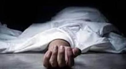 भतीजे के साथ थे अवैध संबंध, बेटे के विरोध करने पर उतारा मौत के घाट