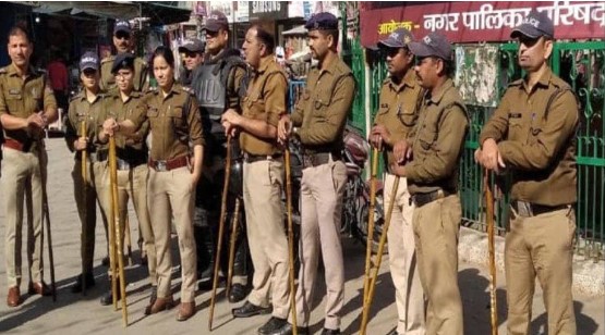 42 हजार पुलिसकर्मी मतदान में करेंगे ड्यूटी, 93 बैरियर पर लगाये जायेंगे सीसीटीवी 