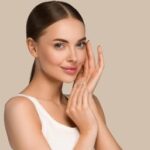 रात में चेहरे से मेकअप साफ करने के बाद करें यह काम, त्वचा रहेगी मुलायम और स्वस्थ