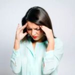 सिरदर्द होने पर तुरंत पेनकिलर न खाएं, इस बीमारी का बढ़ जाता है खतरा