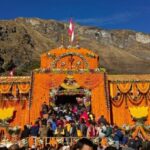 कपाट खोलने के बाद बद्रीनाथ धाम में हुआ कुछ ऐसा, जिसे देश के लिए शुभ संकेत मान रहे तीर्थ पुरोहित