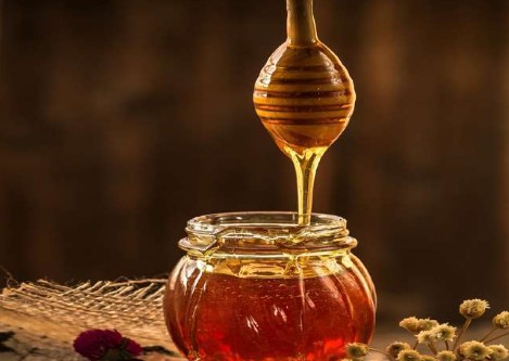 शहद खाने से पहले इस तरह कर लें उसकी शुद्धता की पहचान