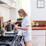 अब गर्मी में भट्टी नहीं बनेगी आपकी किचन, इसे ऐसे रखें कूल कि मन लगे फुल