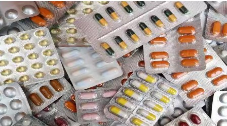 दवाई खाने के बाद क्या-क्या नहीं करना चाहिए? हो सकती है आपकी मौत