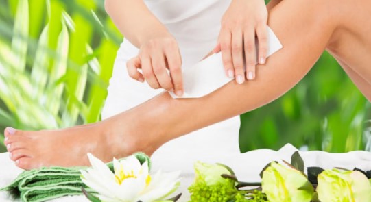 वैक्स कराने के बाद ये काम जरूर करें, वरना काली पड़ सकती है आपकी स्किन