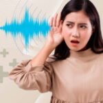 अचानक से सुनाई देना हुआ बंद कहीं आप भी सेंसरी न्यूरल हियरिंग लॉस के मरीज तो नहीं? जानें इसके लक्षण