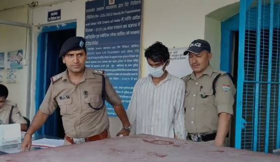 पुलिस ने 11 लाख की ठगी करने वाले अन्तर्राज्यीय गैंग के सदस्य को मथुरा से दबोचा