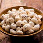 स्नैक्स के तौर पर मखाने से बनाए ये 5 तरह के स्वादिष्ट व्यंजन, जानिए रेसिपी