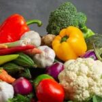 यूरिक एसिड बढने पर बैंगन खा सकते हैं? जानें कौन सी सब्जियां शरीर में प्यूरीन बढाती हैं