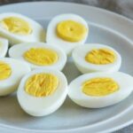 अंडे अहिंसक व शाकाहारी कैसे ?