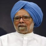 मुख्यमंत्री धामी ने पूर्व प्रधानमंत्री डॉ. मनमोहन सिंह को पुष्पांजलि की अर्पित