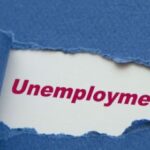 युवाओं में बेरोजगारी की दर अधिक