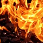 प्रयागराज महाकुंभ मेला क्षेत्र में एक बार फिर लगी आग, घटना के दौरान रोका गया यातायात