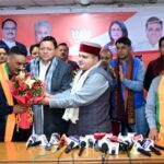 कांग्रेस को झटका- कई नेता भाजपा में शामिल