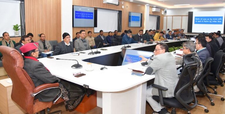 लक्ष्य से कम ऋण वितरण पर मुख्य सचिव सख्त नाराज