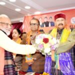 हमें गर्व है कि देश की बागडोर मजबूत हाथों में है- महाराज