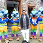 लोगों के आकर्षण का मुख्य केन्द्र रहा शुभंकर ‘मौली’ पहुंचा सीएम आवास 