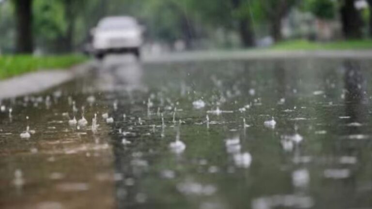 उत्तराखंड के कई जिलों में बदला मौसम का मिजाज, इन जिलों में बारिश और बर्फबारी का अलर्ट जारी 