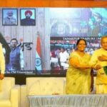 मुख्यमंत्री धामी ने वीडियो कांफ्रेंसिंग के माध्यम से टनकपुर – दौराई एक्सप्रेस को हरी झंडी दिखाकर किया रवाना 