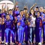 महिला प्रीमियर लीग 2025- फाइनल मुकाबले में मुंबई इंडियंस ने दिल्ली कैपिटल्स को हराकर खिताब किया अपने नाम