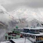 उत्तराखंड में मौसम ने ली करवट, बद्रीनाथ व औली सहित ऊंचाई वाले इलाकों में बर्फबारी जारी 