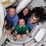 अंतरिक्ष यात्री सुनीता विलियम्स और बुच विल्मोर को लेकर स्पेसएक्स का कैप्सूल धरती के लिए हुआ रवाना