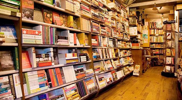 दून के प्रसिद्ध बुक स्टोर सहित कई दुकानों को किया गया सील, जानिए वजह 