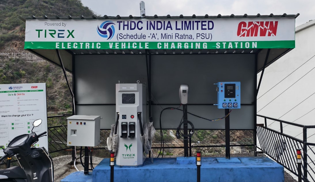 यात्रा मार्ग पर 25 स्थानों पर मिल रही ई चार्जिंग की सुविधा