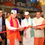केंद्रीय मंत्री शिवराज सिंह चौहान और सीएम धामी ने जौलीग्रांट एयरपोर्ट में “हाउस ऑफ हिमालयाज” के स्टोर का किया शुभारंभ
