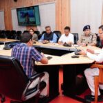 नैनीताल बवाल पर सीएम ने कहा, अपराधियों पर कड़ी कार्रवाई करें