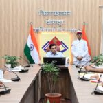 मलिन बस्तियों के पुनर्वास को लेकर जिलाधिकारी ने दिए सख्त निर्देश