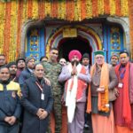 राज्यपाल लेफ्टिनेंट जनरल गुरमीत सिंह ने किए बाबा केदारनाथ के दर्शन, विशेष पूजा कर विश्व कल्याण की करी कामना