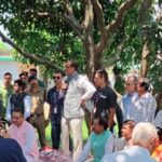 केंद्रीय कृषि मंत्री ने पाववाला सोडा में किसानों से की सीधी बातचीत