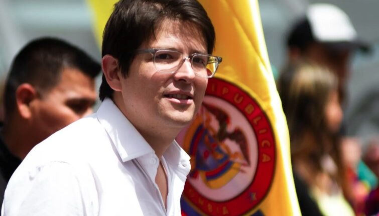 कोलंबिया में राष्ट्रपति पद के प्रमुख दावेदार मिगुएल उरीबे पर जानलेवा हमला, देश में छाया राजनीतिक संकट