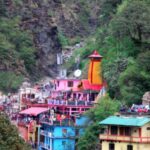 यमुनोत्री में भक्तों का उत्साह बरकरार, पर चारधाम में कुल संख्या में गिरावट